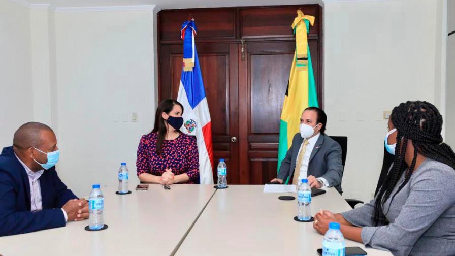Embajada dominicana en Jamaica encabeza misión comercial con empresarios jamaiquinos Embajada dominicana en Jamaica encabeza misión comercial con empresarios jamaiquinos