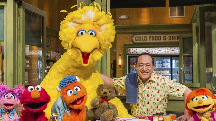 “Sesame Street” aborda racismo en especial