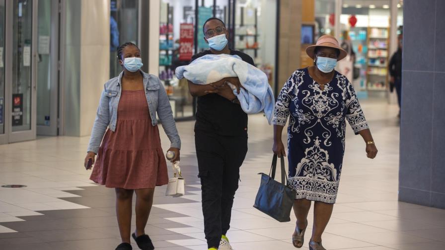 AP EXPLICA: ¿Qué es la variante sudafricana del coronavirus? AP EXPLICA: ¿Qué es la variante sudafricana del coronavirus?