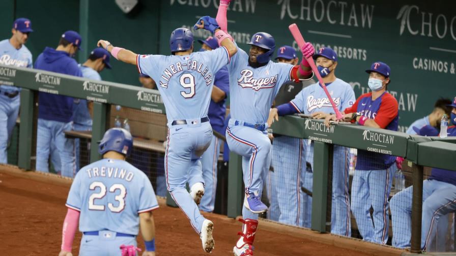 García impulsa 5 de 10 carreras de Texas en paliza a Seattle