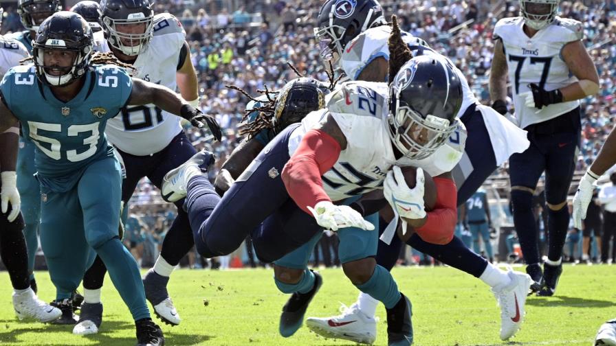 Henry hace 3 touchdowns por tierra y Titans vencen a Jaguars Henry hace 3 touchdowns por tierra y Titans vencen a Jaguars