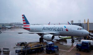 American Airlines niega inter&eacute;s en una fusi&oacute;n con United tras especulaciones
