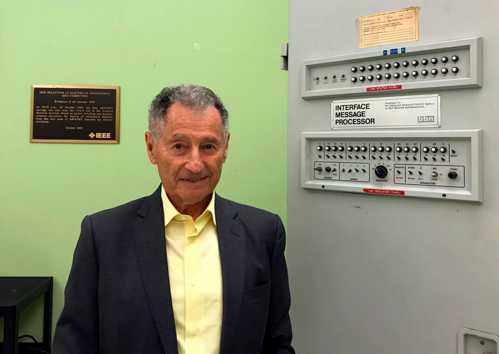 Leonard Kleinrock, cientifico de la Universidad de California, en Los Ángeles.