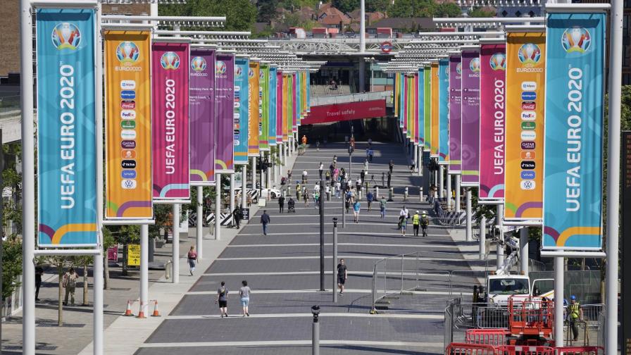 COVID-19, divisiones y desgaste acechan la Eurocopa COVID-19, divisiones y desgaste acechan la Eurocopa