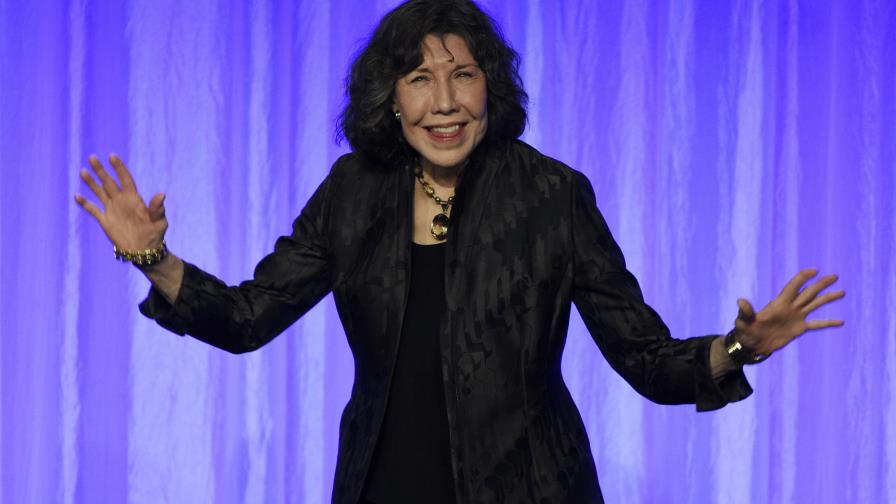 Lily Tomlin lamenta poner fin a “Grace and Frankie”