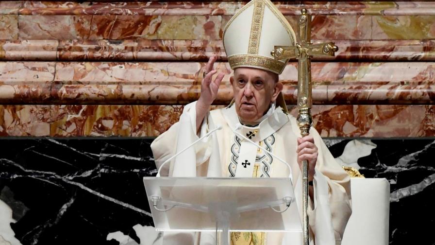 El papa pide que se superen los retrasos en la distribución de las vacunas