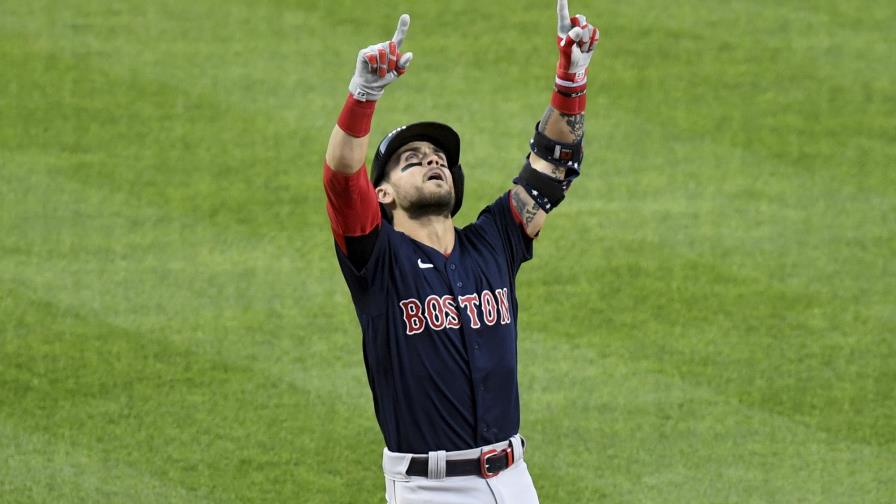 Con jonrones de Chavis y Bogaerts, Medias Rojas se imponen