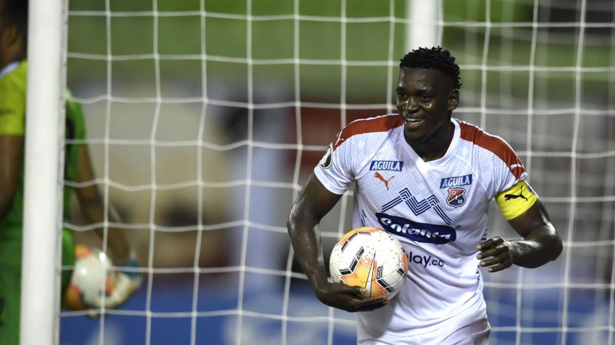 Defensa Jesús Murillo llega a préstamo al LAFC