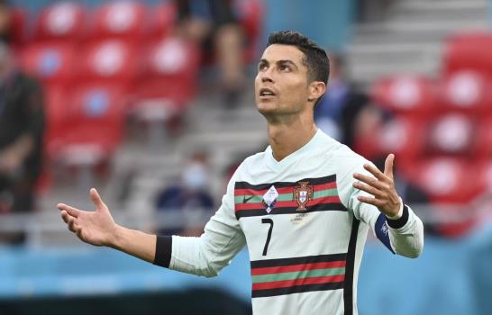 Cristiano fija marca europea y Portugal vence 3-0 a Hungría