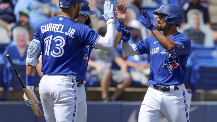 Azulejos vencen 7-2 a Bravos, barren la serie
