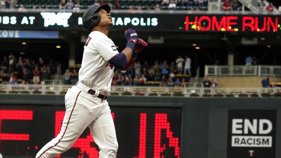 Con 2 cuadrangulares de Polanco, Mellizos doblegan a Reales