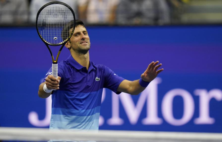 Tras la tormenta, Djokovic navega tranquilo en el US Open