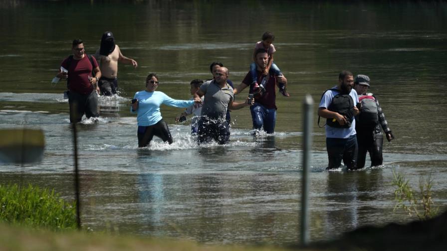 Venezolanos vuelven a emigrar, esta vez a EEUU Venezolanos vuelven a emigrar, esta vez a EEUU