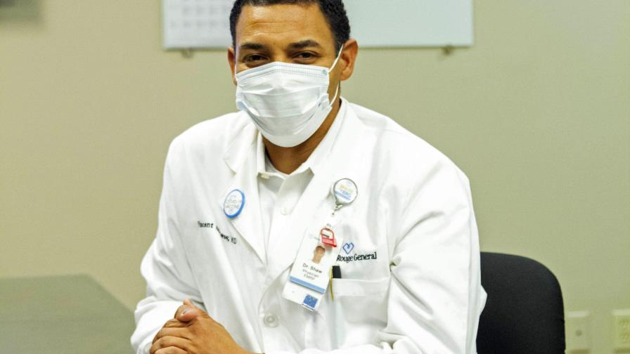 No vacunados ponen a prueba la paciencia de los médicos No vacunados ponen a prueba la paciencia de los médicos