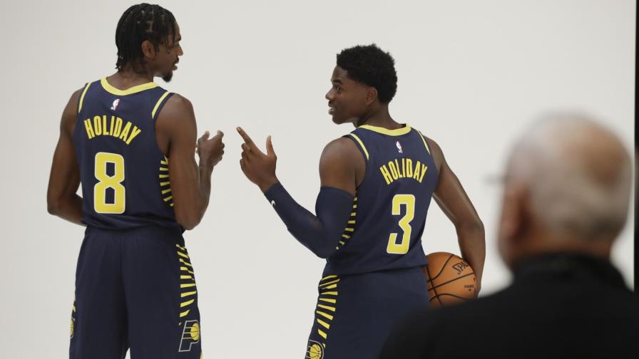 Los Pacers hacen efectivas opciones con Leaf y A. Holiday Los Pacers hacen efectivas opciones con Leaf y A. Holiday