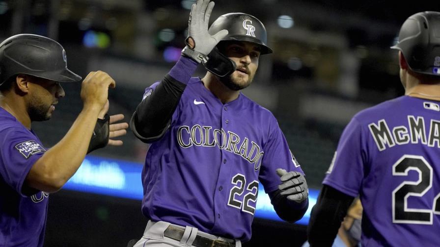 Rockies remontan siete en contra, vencen a Diamondbacks 9-7