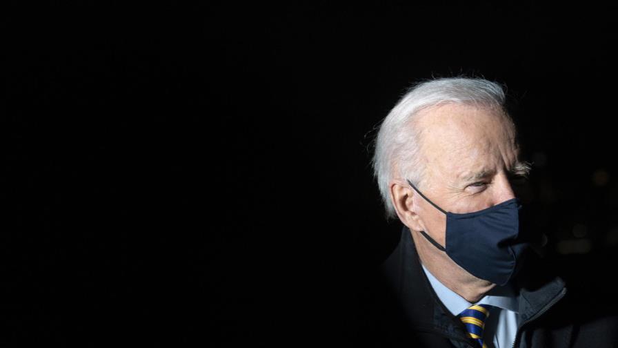 Biden promete reapertura total de escuelas primarias