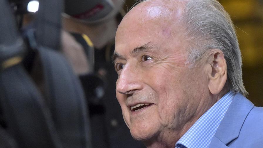 Nueva investigación en Suiza apunta a Blatter Nueva investigación en Suiza apunta a Blatter