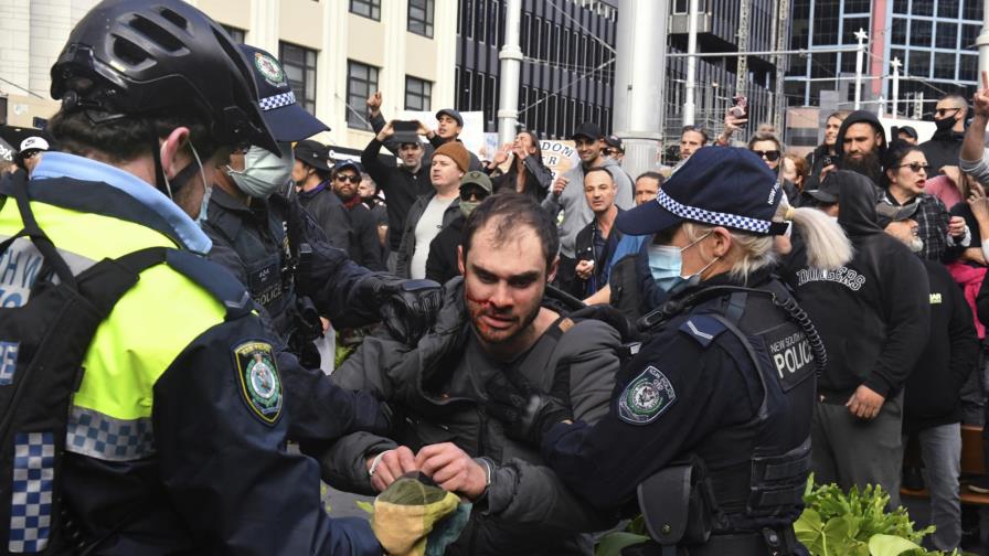 Protestas contra encierros de coronavirus en Australia