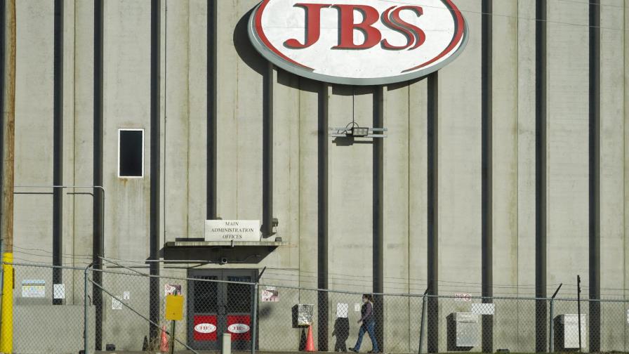 JBS confirma que pagó rescate de 11 mdd a hackers JBS confirma que pagó rescate de 11 mdd a hackers