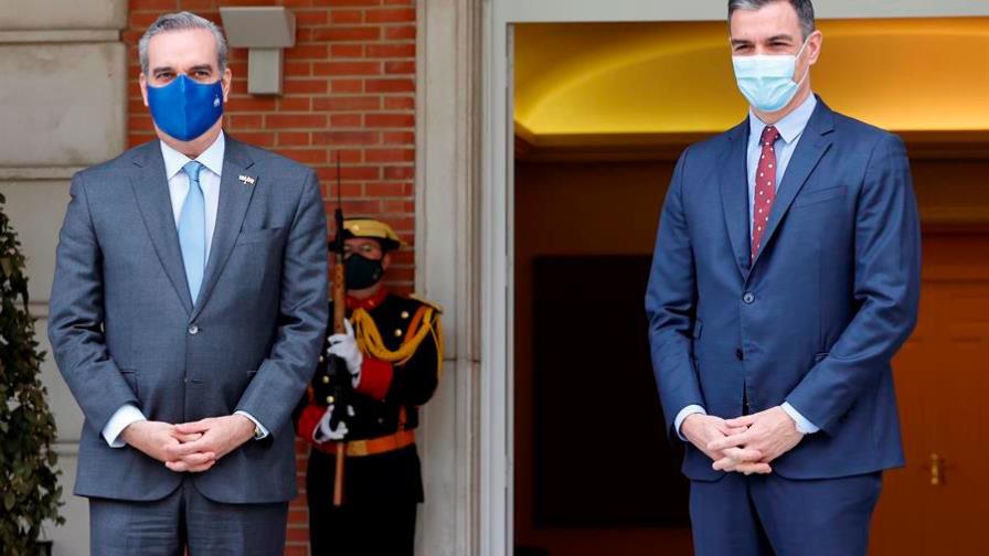 Abinader ofrece a empresarios españoles inversiones seguras público-privadas