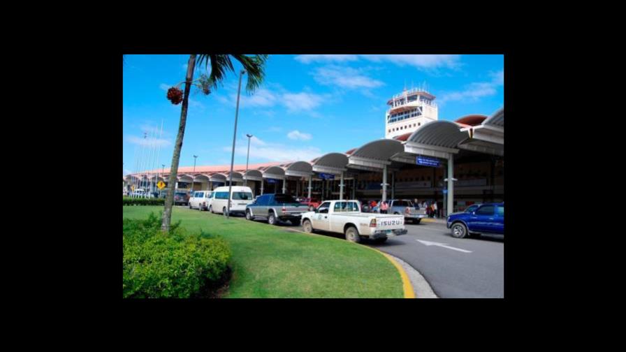 En abril llegaron apenas 818 pasajeros por los aeropuertos dominicanos En abril llegaron apenas 818 pasajeros por los aeropuertos dominicanos