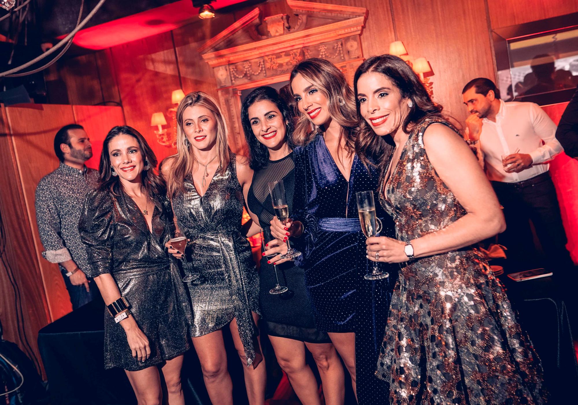 Laura Freixas, Ariadne Rodríguez, Patricia Canó, Carolina Veras y Laura Fernández.