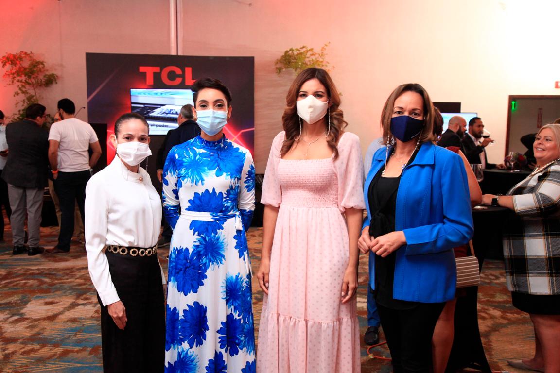 Marta Quéliz, Carmelsy Confesor, Celeste Perez y Lady Reyes.