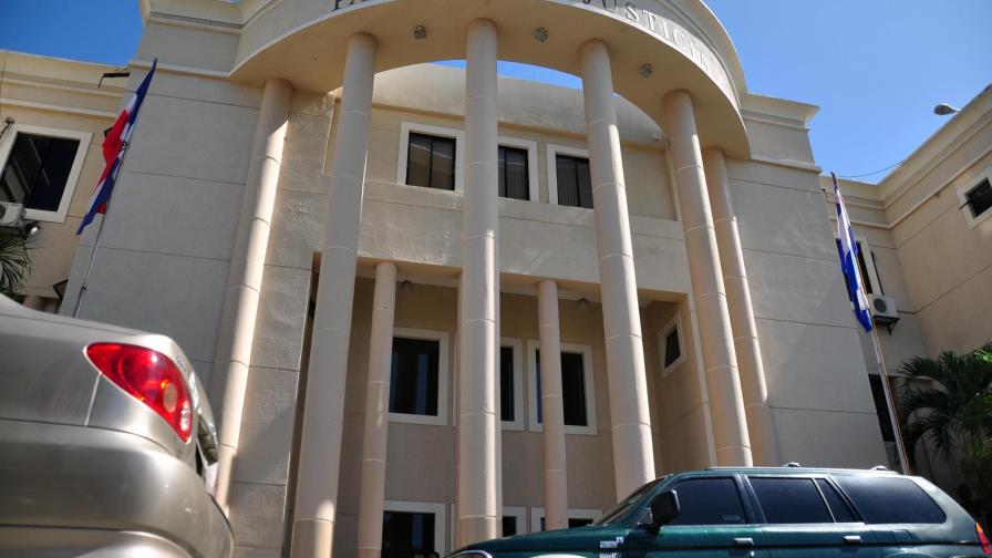 Fueron 50 las armas de fuego robadas en Fiscalía de La Vega Fueron 50 las armas de fuego robadas en Fiscalía de La Vega