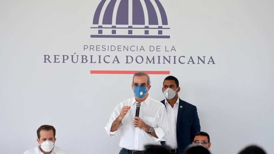 Luis Abinader: un presidente activo y elocuente