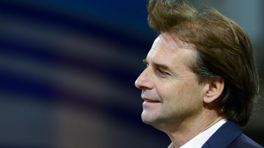 Uruguay: candidato oficialista admite derrota en elecciones