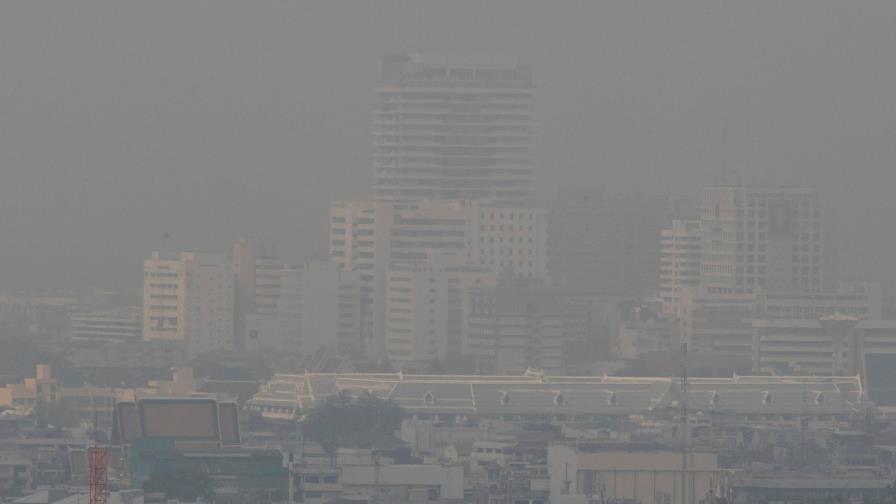 Bangkok cubierta por niveles insalubres de contaminación