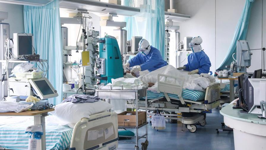 Coronavirus infecta más de 1,700 trabajadores de salud en China Coronavirus infecta más de 1,700 trabajadores de salud en China