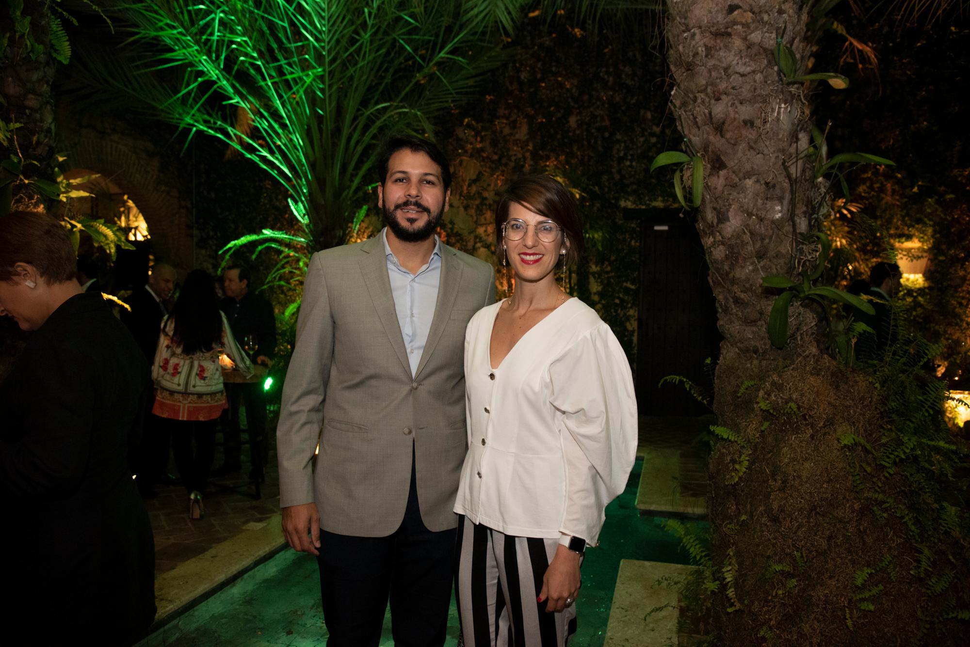 Jason Grullon y Helena Saenz.