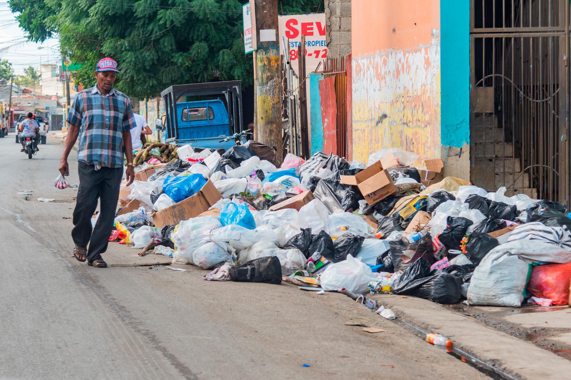 Carretera de Mendoza, Santo Domingo Este.