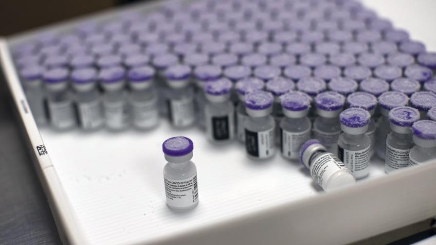 Aprueban vacuna Pfizer para adolescentes en México