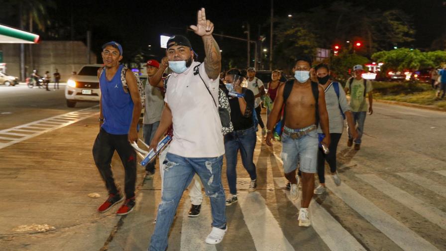 Cientos de migrantes salen de Honduras en plena pandemia