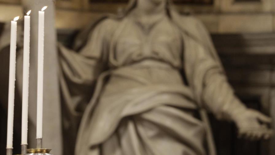 El papa Francisco cumple 50 años de sacerdocio