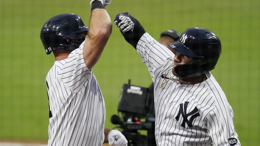 Con jonrones de Voit y Torres, Yanquis obligan a 5to juego