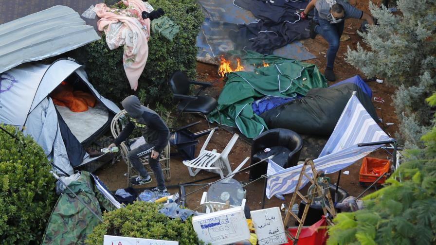 El primer ministro libanés dice que presentará su renuncia El primer ministro libanés dice que presentará su renuncia