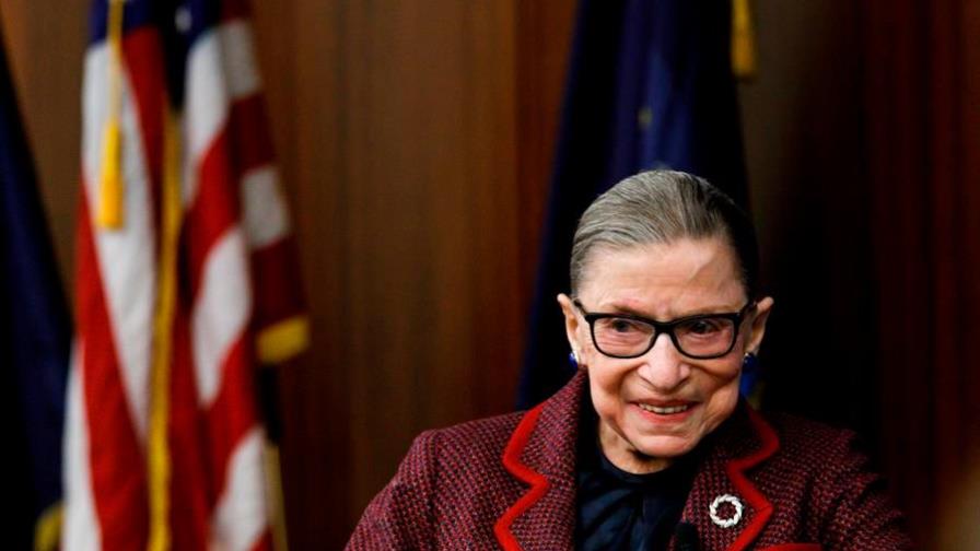 Jueza progresista de EE.UU. Ruth Ginsburg hospitalizada por posible infección