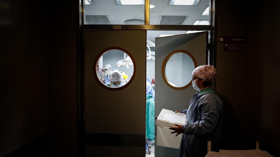 Argentina supera el millón de recuperados de COVID-19 y añade 12,145 casos