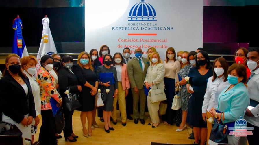 Introducen proyecto de ley para regular los gobernadores civiles