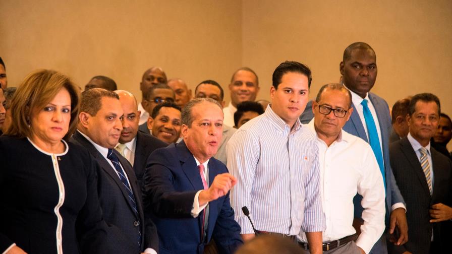 Reinaldo dice sociedad quiere rostros nuevos para 2020