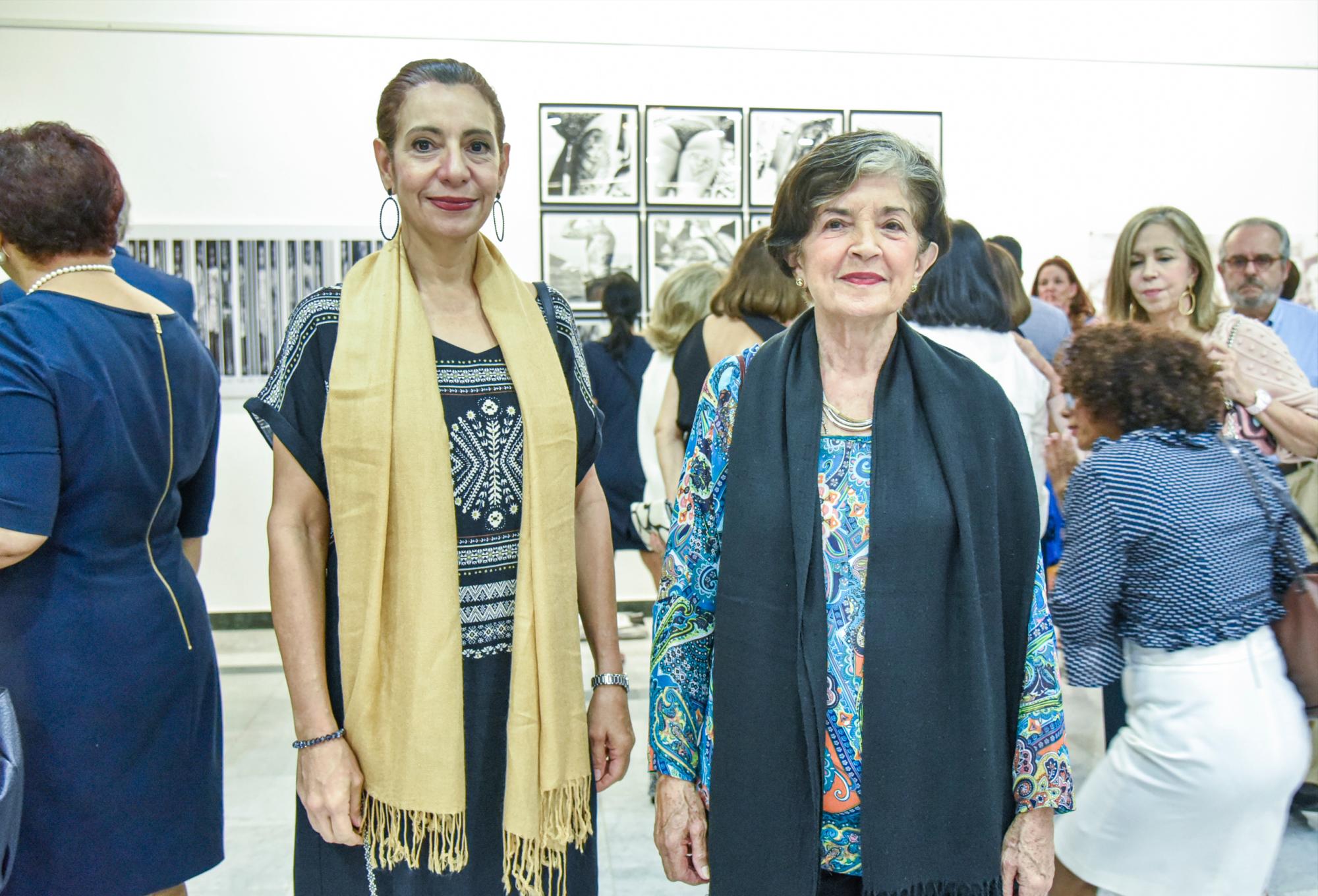 Mayra Ortiz y Olga Medina.
