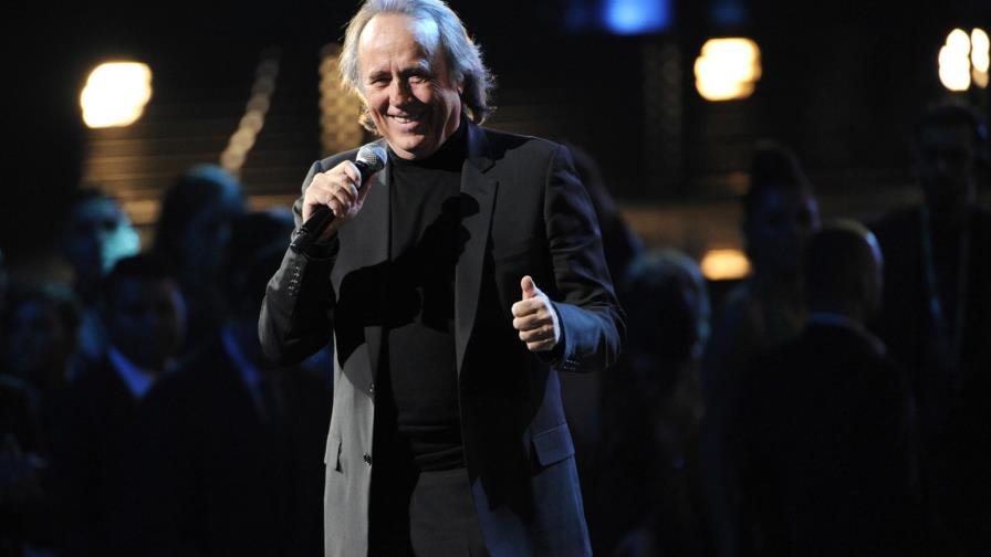 Joan Manuel Serrat se despedirá de los escenarios en 2022
