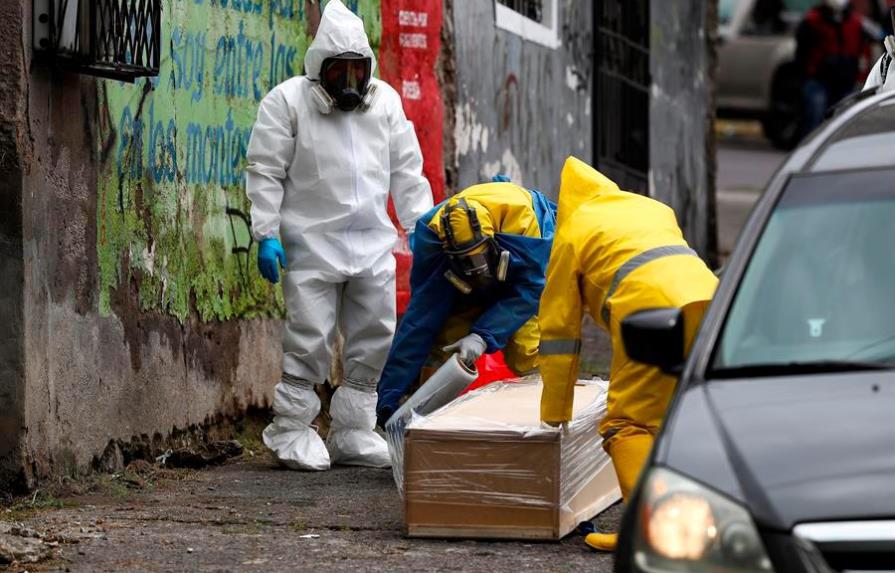 Más de 700 contagios y 18 muertes por COVID-19 en última jornada en Ecuador