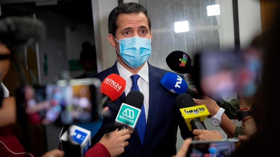 Oposición de Venezuela va por tiempos y garantías electorales en diálogo con gobierno