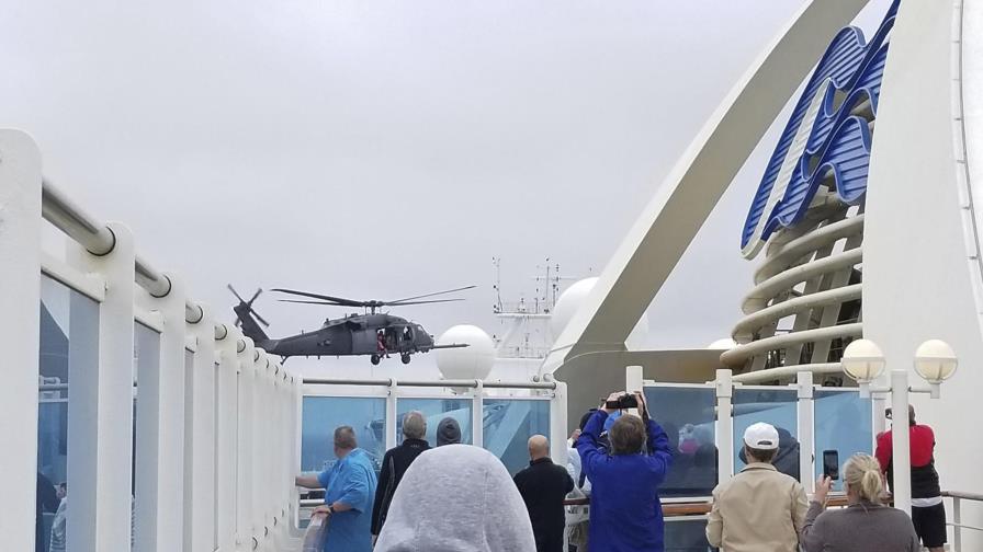 Pence: 21 casos de coronavirus en crucero en California Pence: 21 casos de coronavirus en crucero en California