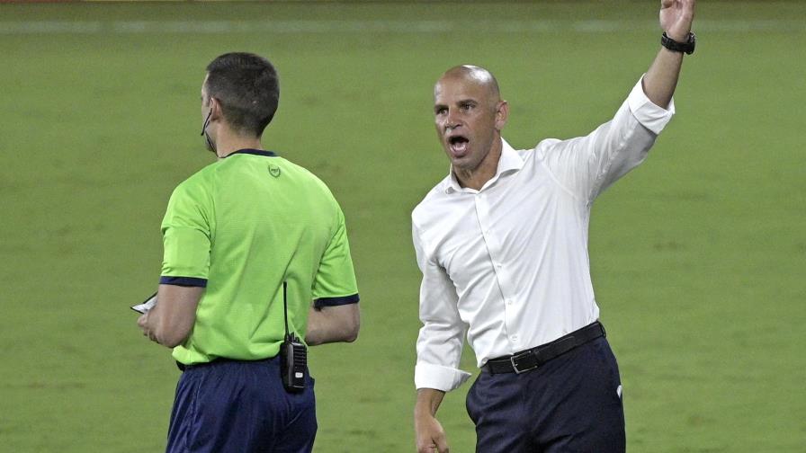 Toronto despide a Armas tras sufrir goleada ante D.C. United
